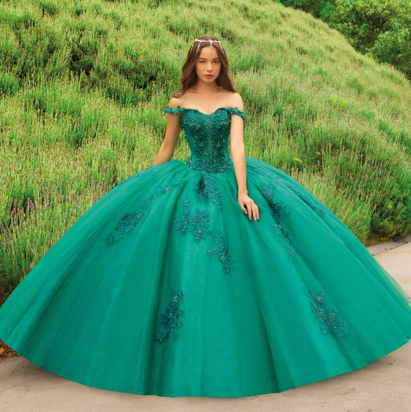 MQDV54-554 – Mundoquinceanera